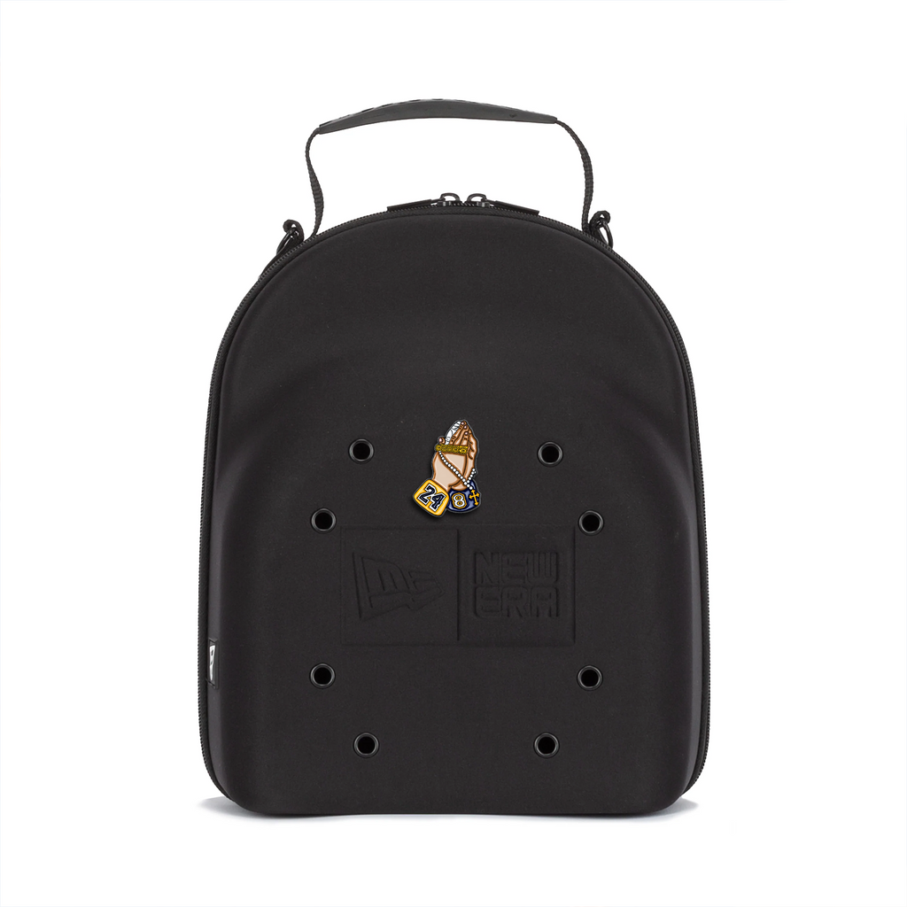 24/8 PRAYING HANDS PIN