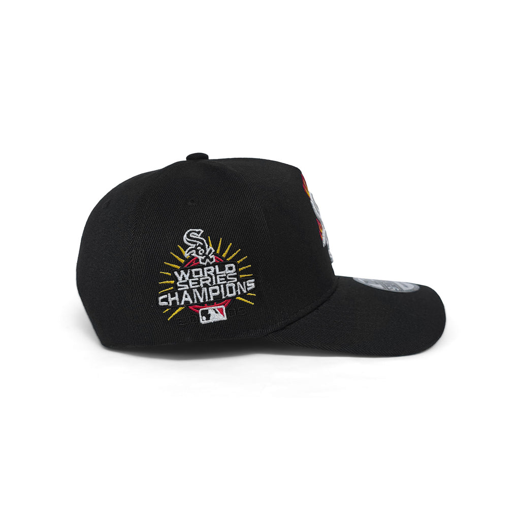 NEW ERA 9FORTY A-FRAME MLB CHICAGO WHITE SOX WORLD SERIES CHAMPIONS 2005 BLACK / GRAY