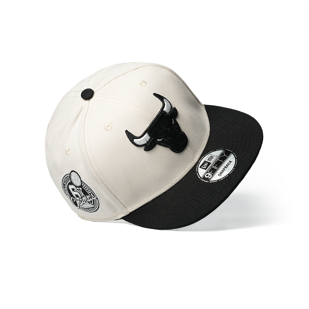 NEW ERA 9FIFTY CHICAGO BULLS 6X CHAMPS CHROME TWO TONE EDITION