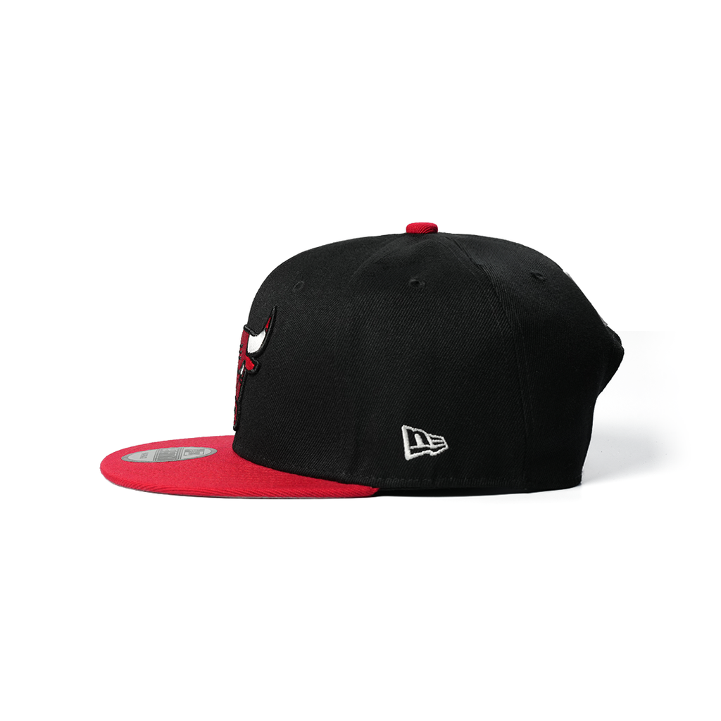 NEW ERA 9FIFTY CHICAGO BULLS BLACK/RED TWO-TONE