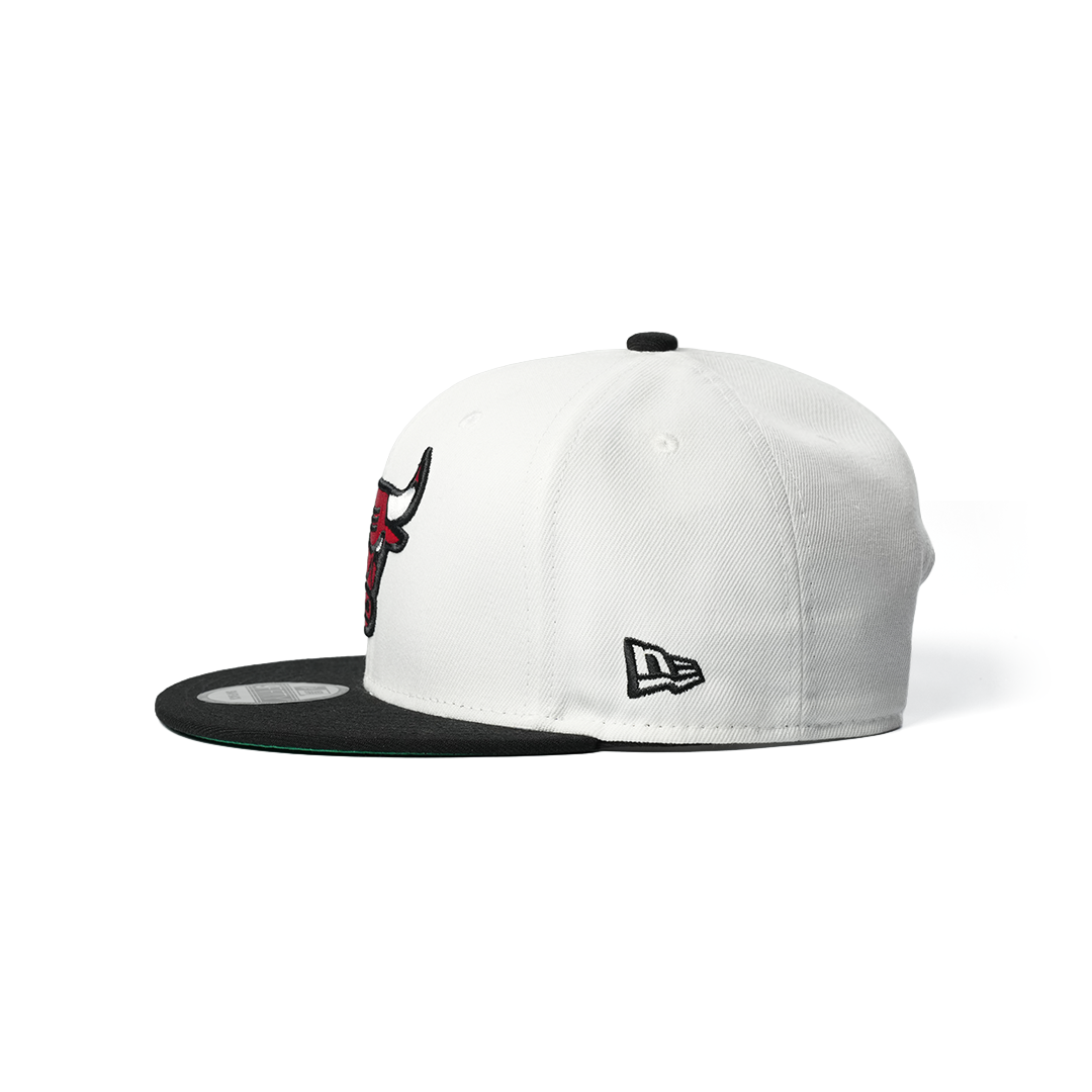NEW ERA 9FIFTY CHICAGO BULLS CHROME BLACK LOCALIZED STATE