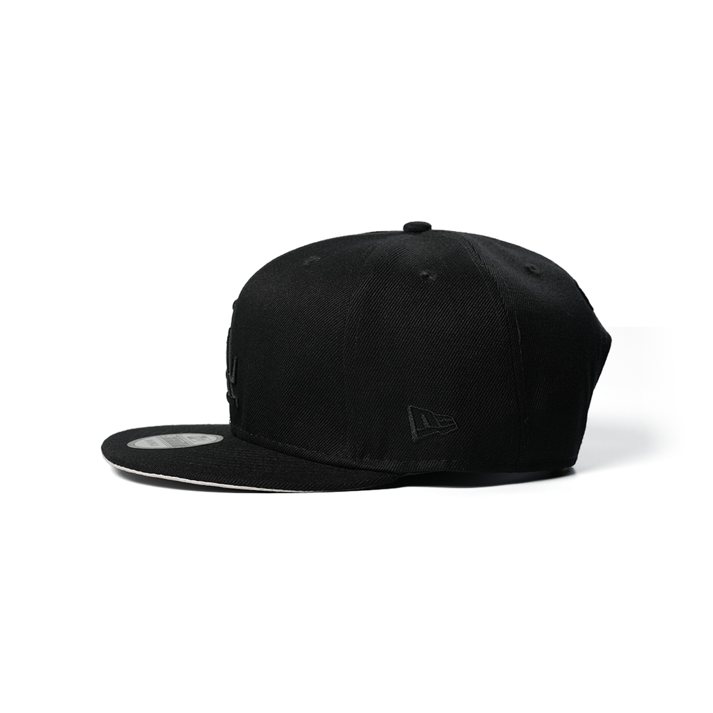 NEW ERA 9FIFTY LOS ANGELES DODGERS BASIC BLACK ON BLACK