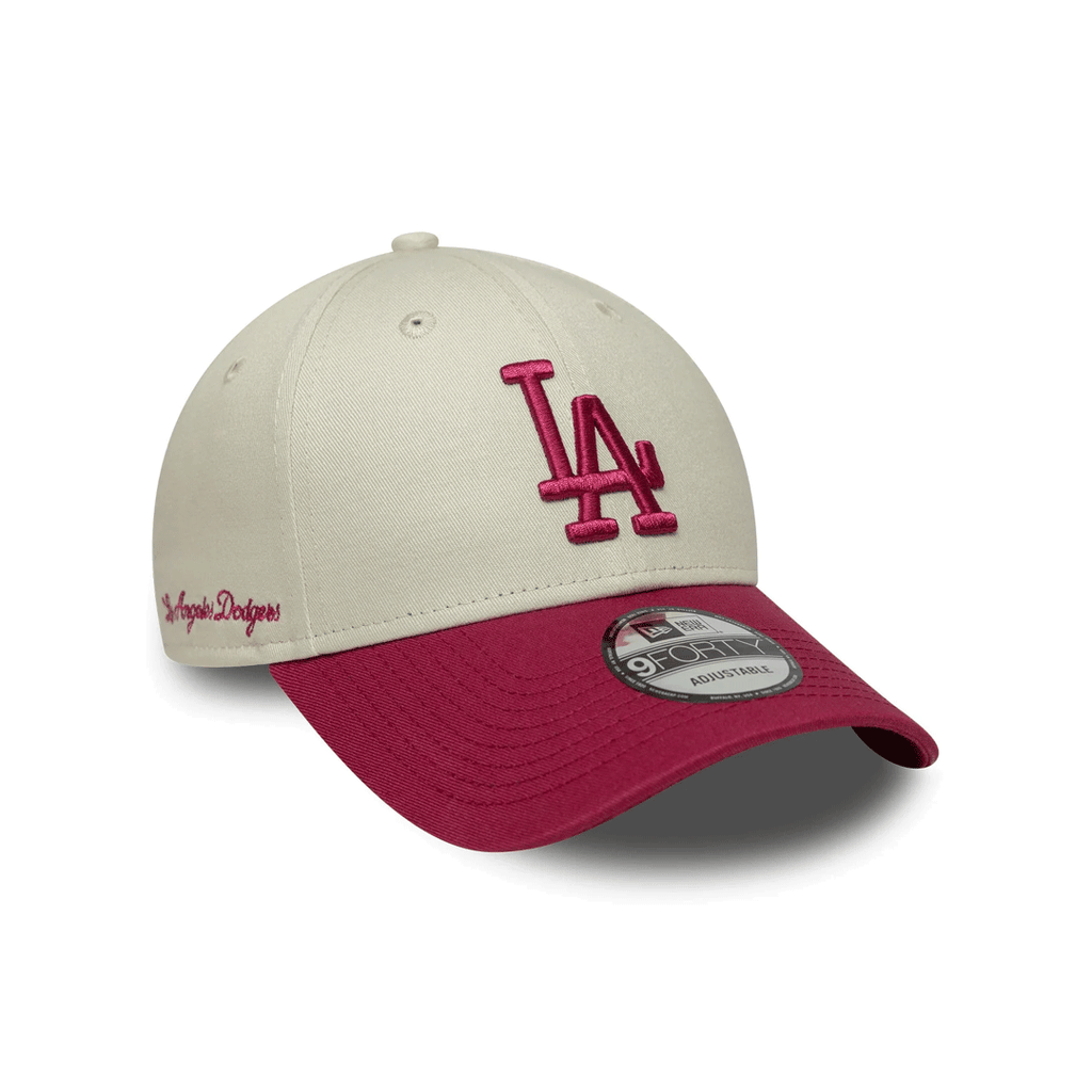 NEW ERA 9FORTY LOS ANGELES DODGERS SIDE SCRIPT IVORY AND CHERRY