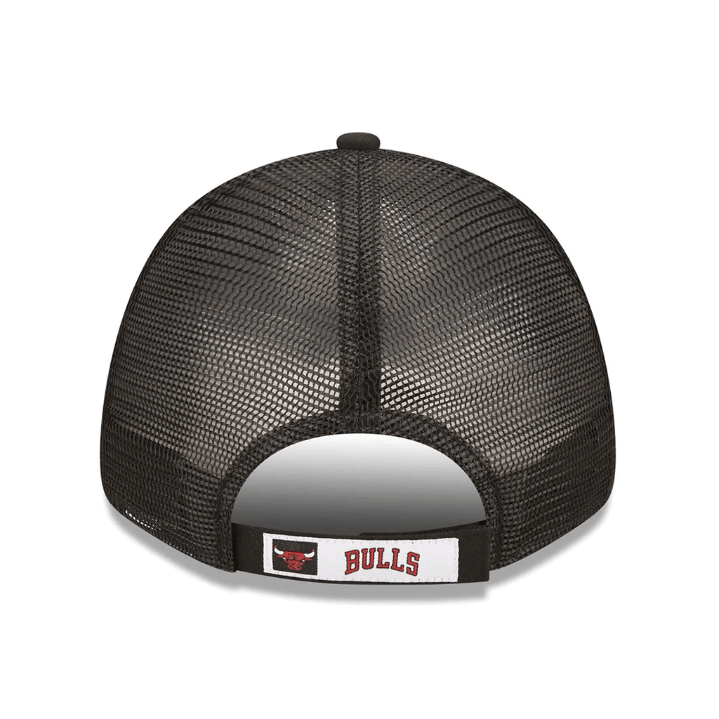 NEW ERA 9FORTY CHICAGO BULLS HOME BLACK TRUCKER