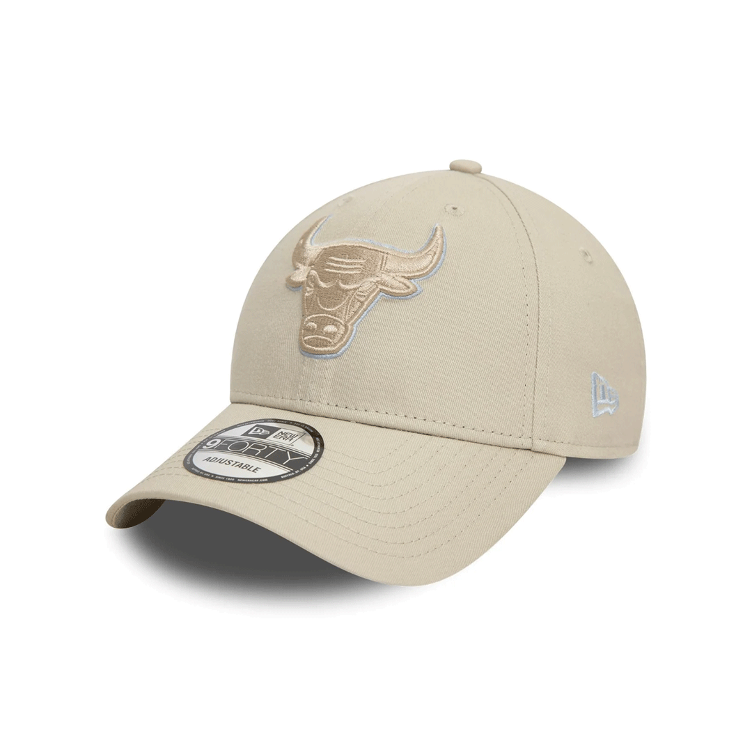 NEW ERA 9FORTY CHICAGO BULLS OUTLINE BEIGE