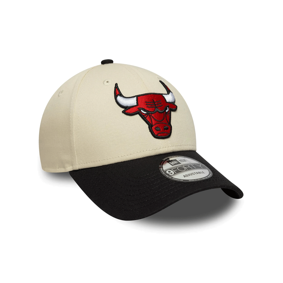 NEW ERA 9FORTY CHICAGO BULLS NBA COLOUR BLOCK CREAM
