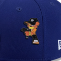 GANGSTER CAT PIN