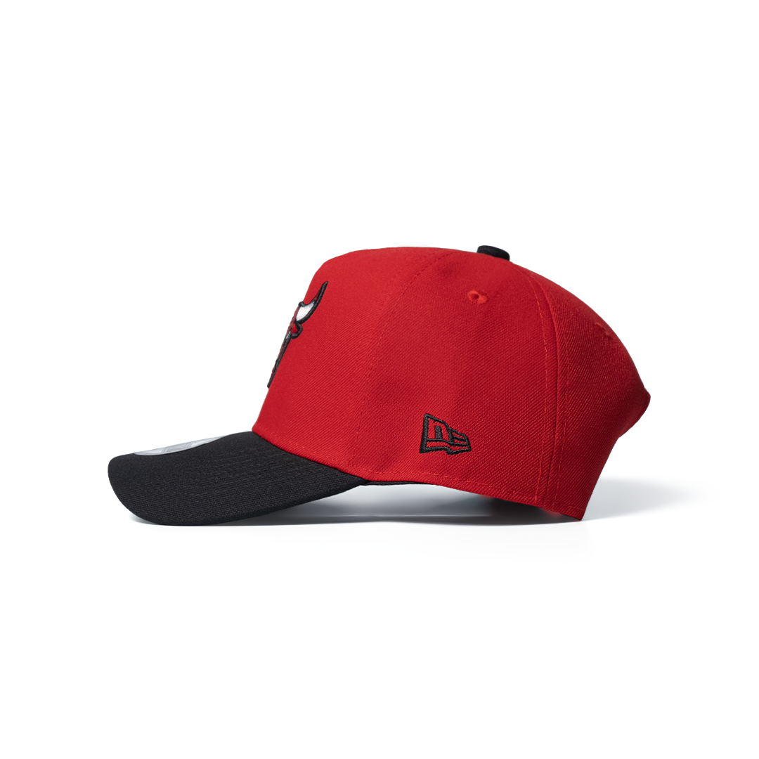 NEW ERA 9FORTY A-FRAME CHICAGO BULLS NBA CHAMPIONS 1996 SCARLET TWO TONE EDITION
