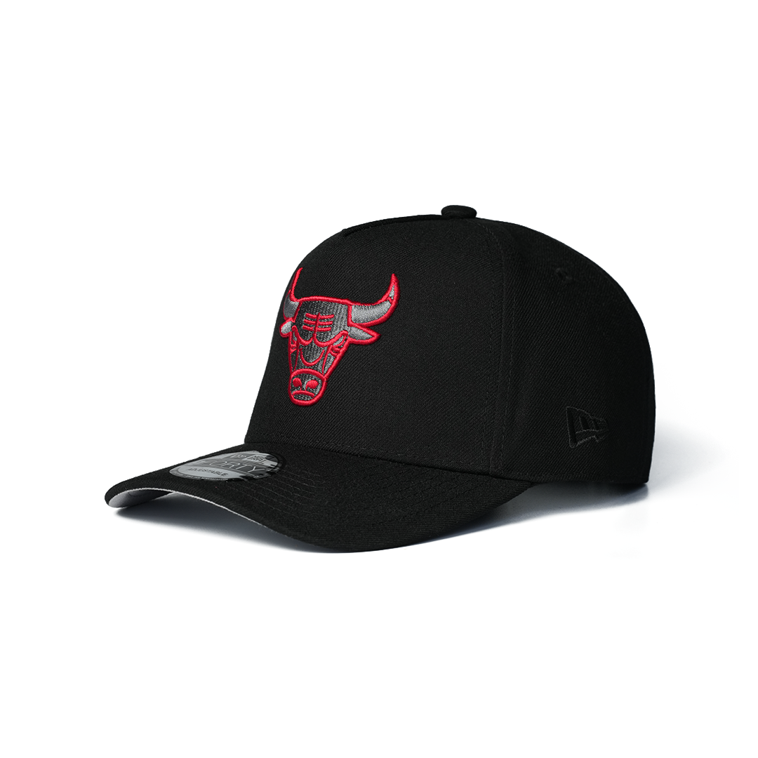 NEW ERA 9FORTY A-FRAME CHICAGO BULLS METALLIC BLACK