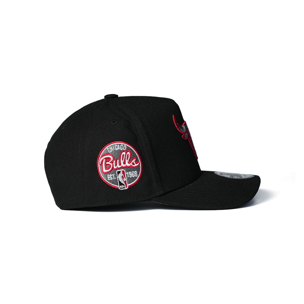 NEW ERA 9FORTY A-FRAME CHICAGO BULLS METALLIC BLACK
