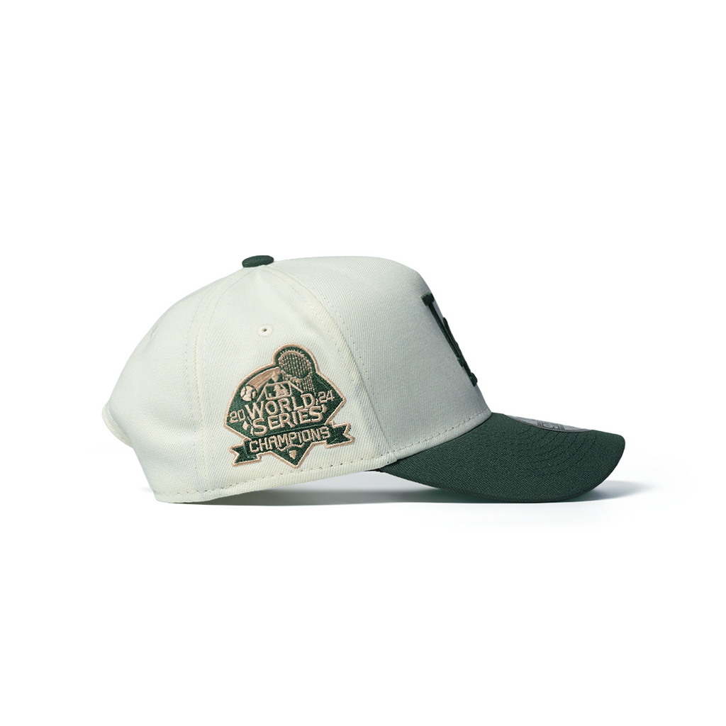 NEW ERA 9FORTY A-FRAME LOS ANGELES DODGERS 2024 WORLD SERIES CHAMPIONS CREAM/GREEN TWO TONE