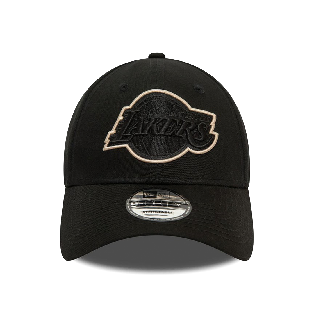 NEW ERA 9FORTY LOS ANGELES LAKERS TEAM OUTLINE BLACK