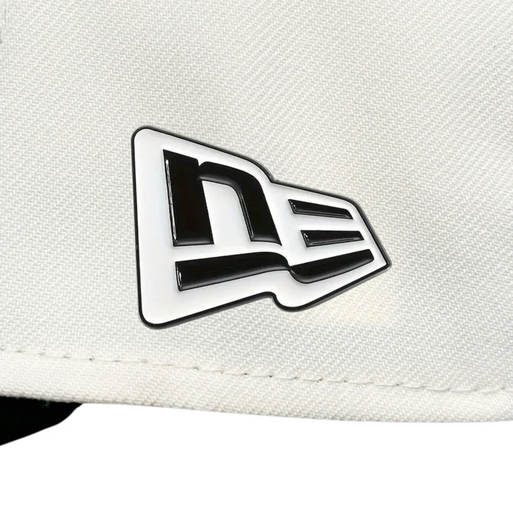 NEW ERA FLAG PIN