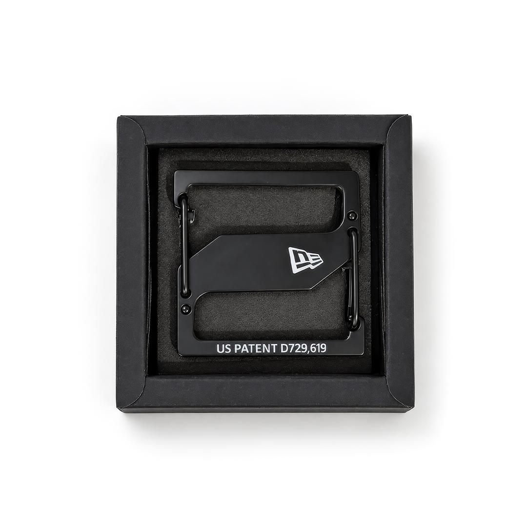 NEW ERA BLACK CAP CLIP