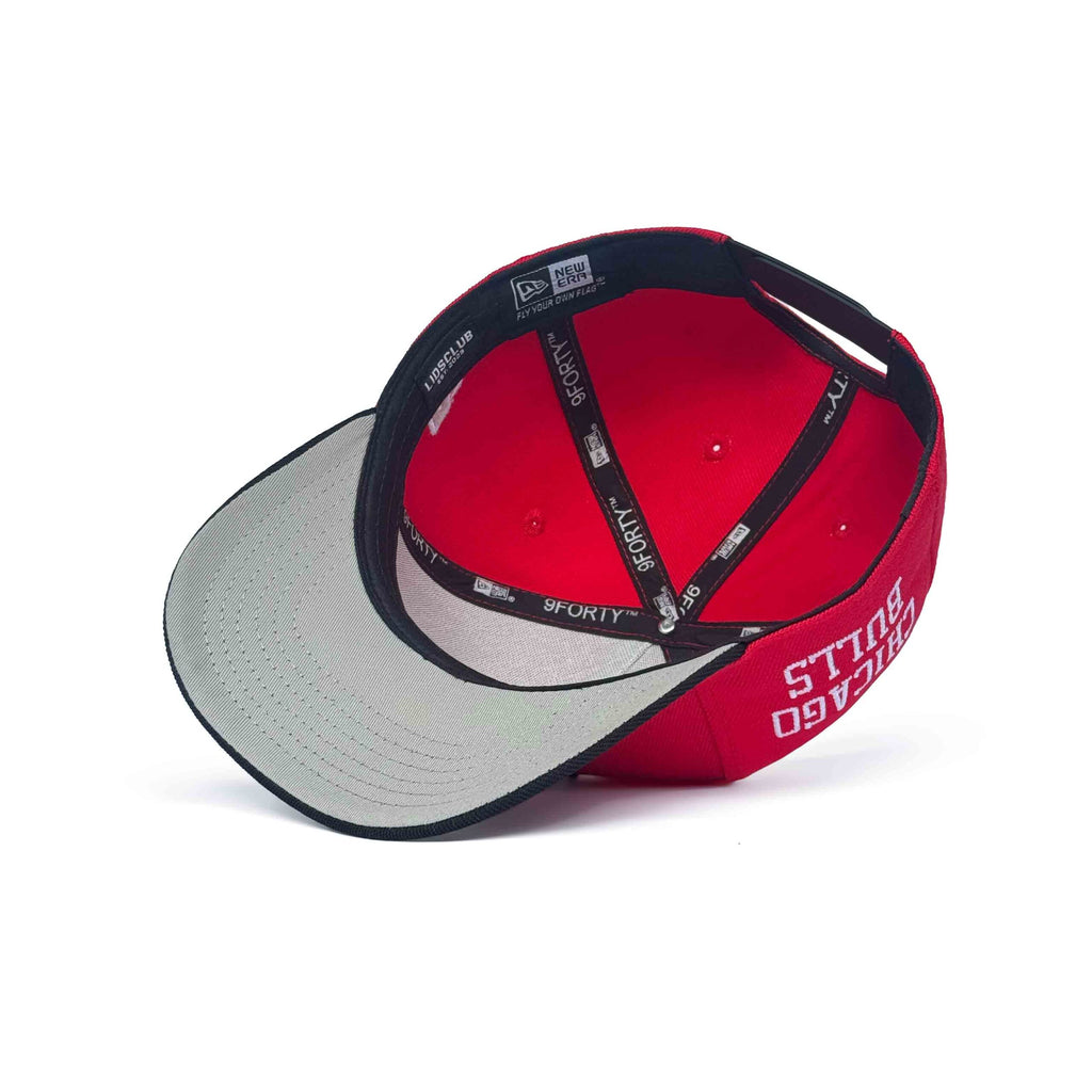NEW ERA 9FORTY CHICAGO BULLS SIDE PATCH RED