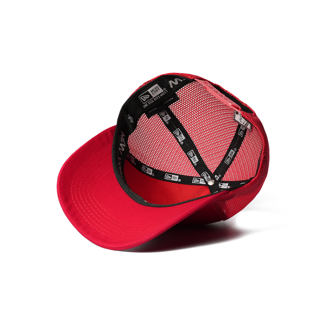 NEW ERA 9FORTY NEW YORK YANKEES HOME FIELD RED TRUCKER