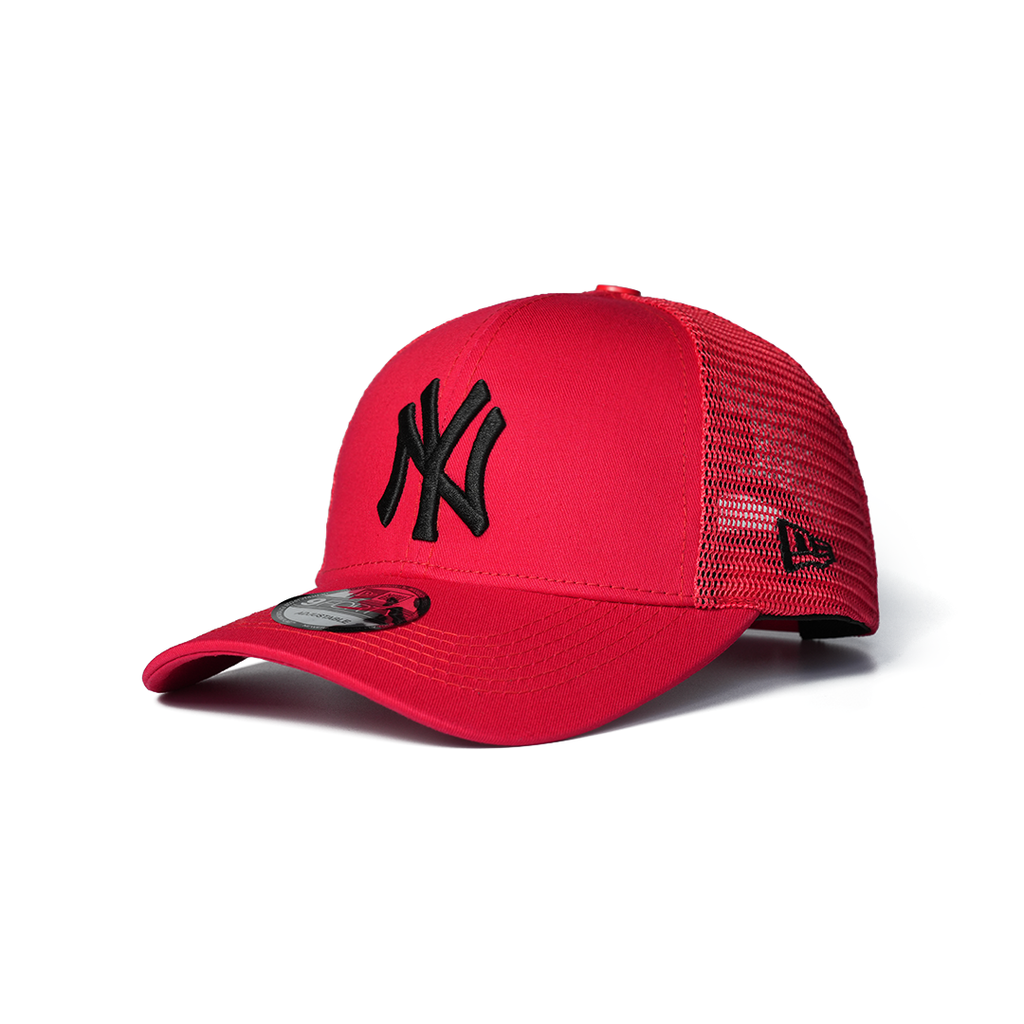 NEW ERA 9FORTY NEW YORK YANKEES HOME FIELD RED TRUCKER