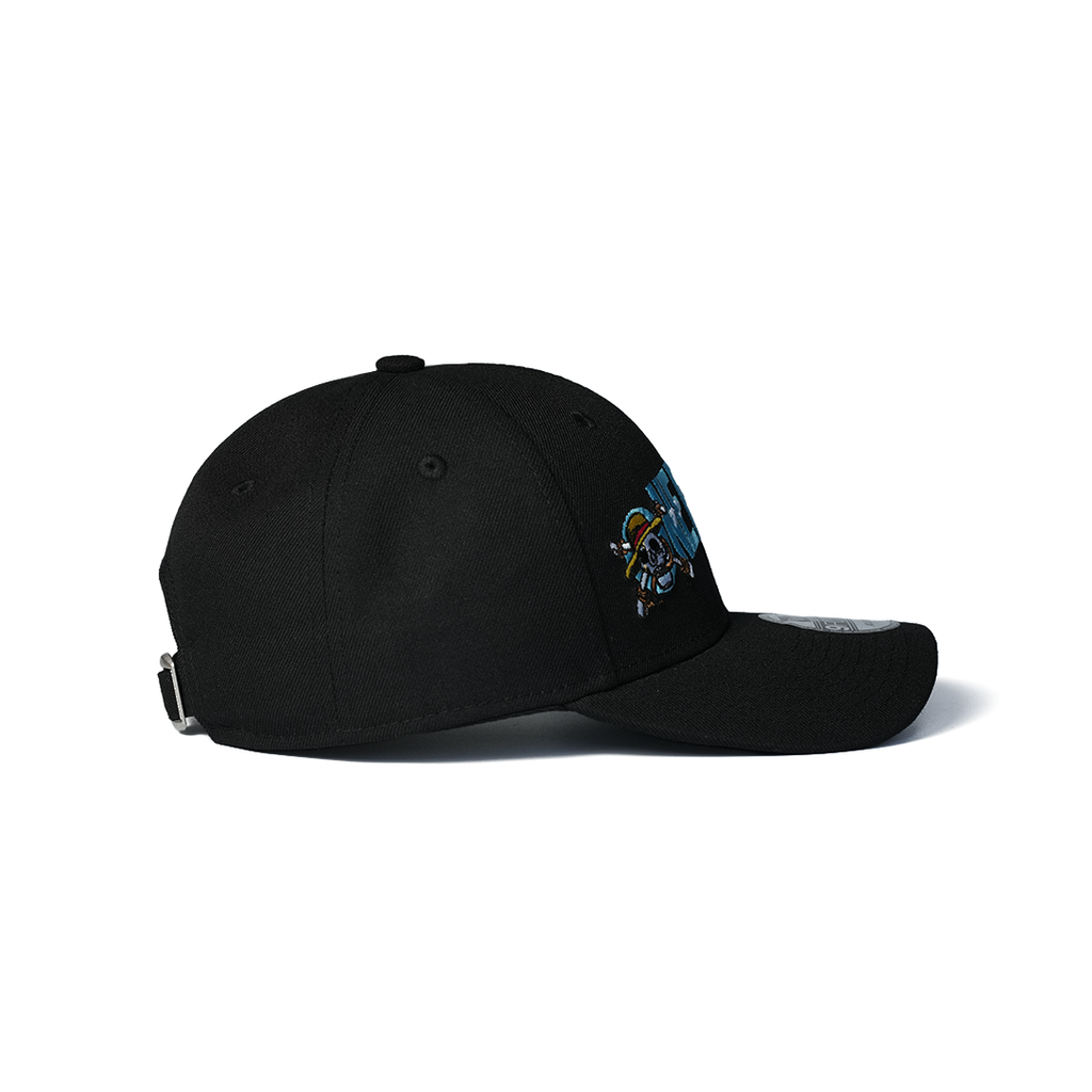 NEW ERA 9FORTY ONE PIECE STRAW HAT PIRATES BLACK