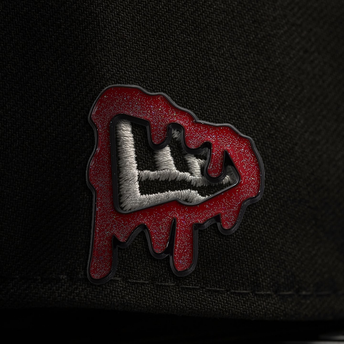 RED GLITTER DRIP PIN