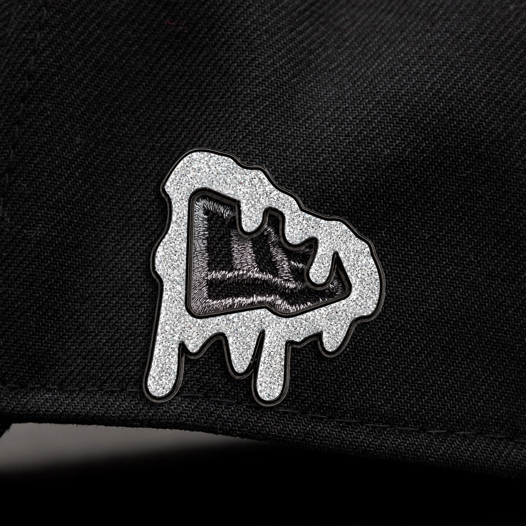 SILVER GLITTER PIN
