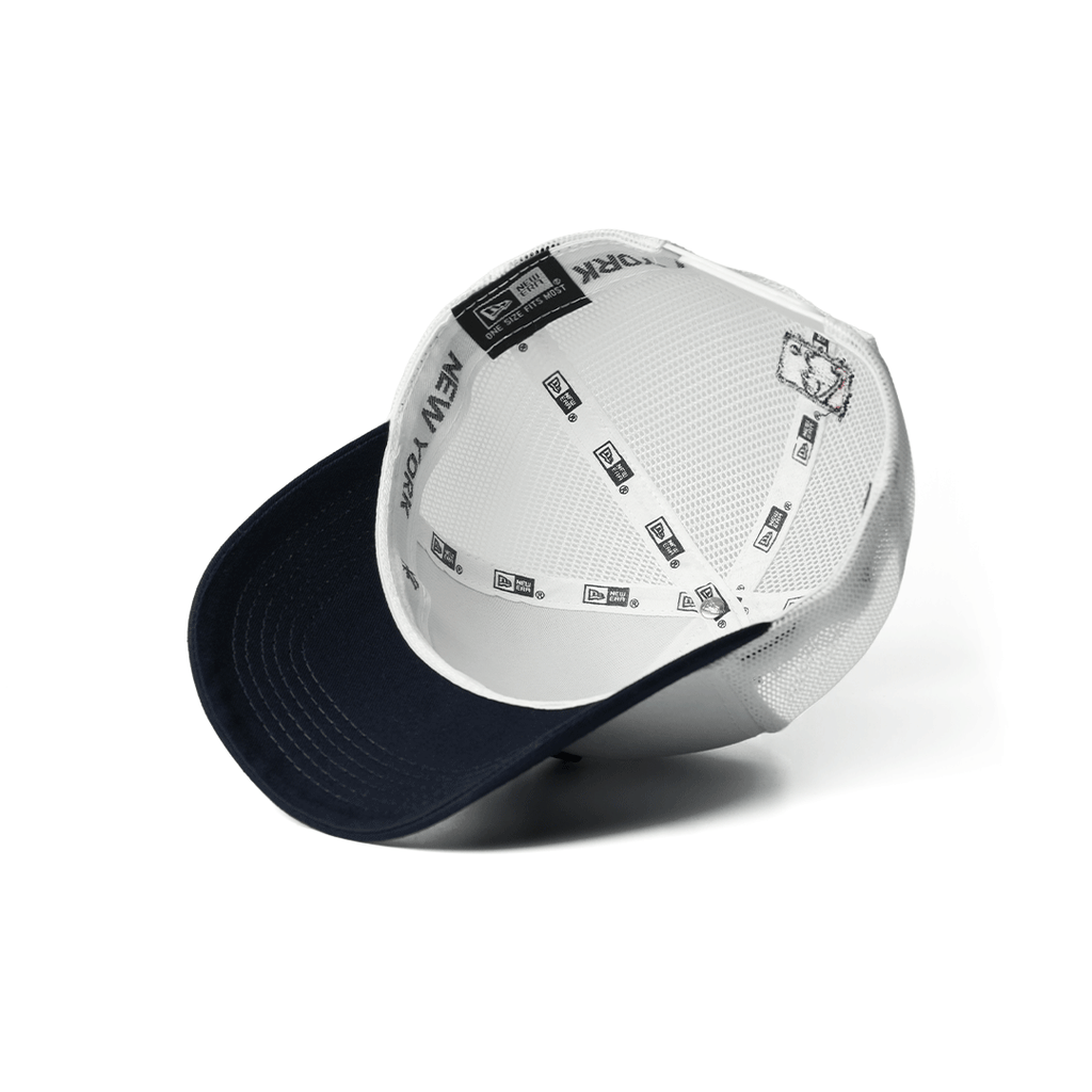 NEW ERA 9FORTY NEW YORK YANKEES HOME FIELD WHITE/NAVY TRUCKER