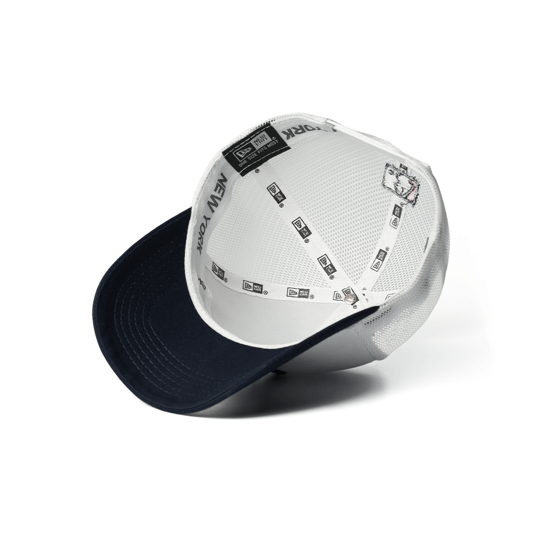 NEW ERA 9FORTY NEW YORK YANKEES HOME FIELD WHITE/NAVY TRUCKER