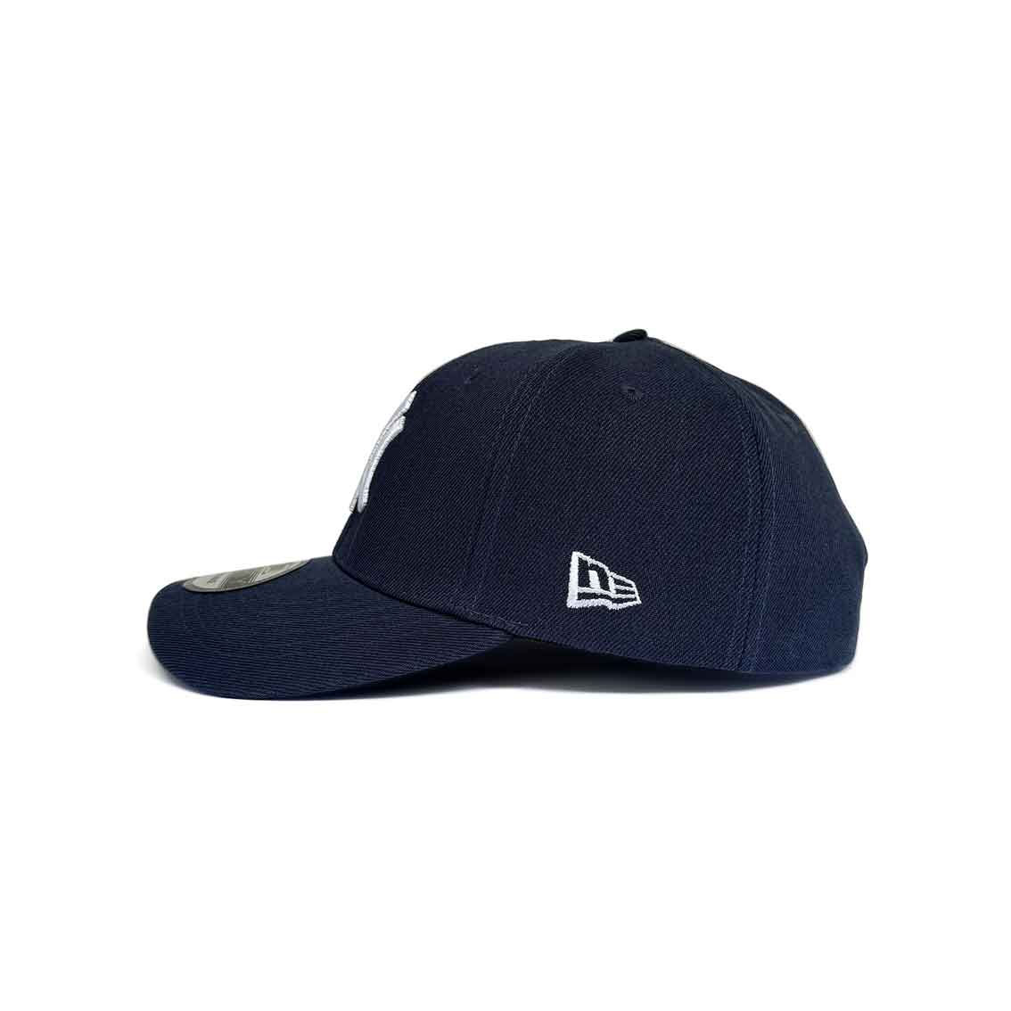 NEW ERA 9FORTY NEW YORK YANKEES LEAGUE ESSENTIAL NAVY BLUE - Image 2
